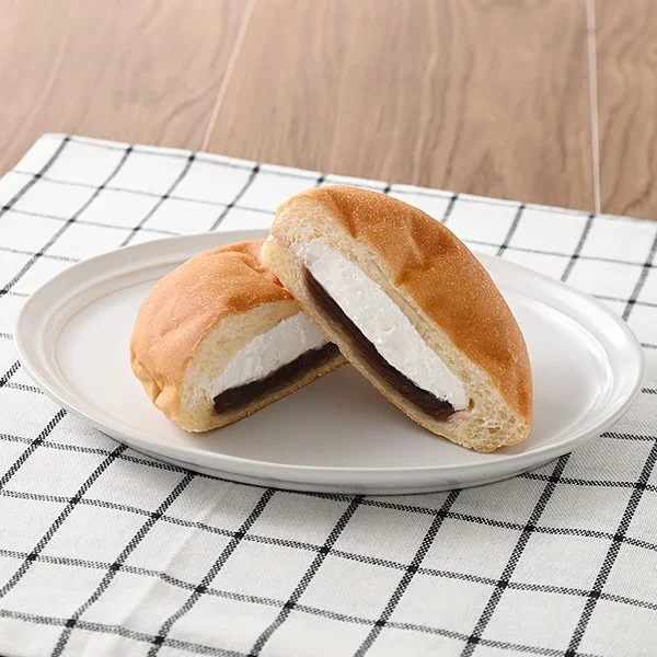 ファミリーマート ファミマ「超も～っちりパン！ホイップあんぱん」【2026年4月】もちもち食感がたまらない 147円