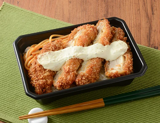 ローソン ローソン「おかズドン！タルタルチキンカツ弁当」【2026年4月】タルタルたっぷりのボリューム弁当 626円